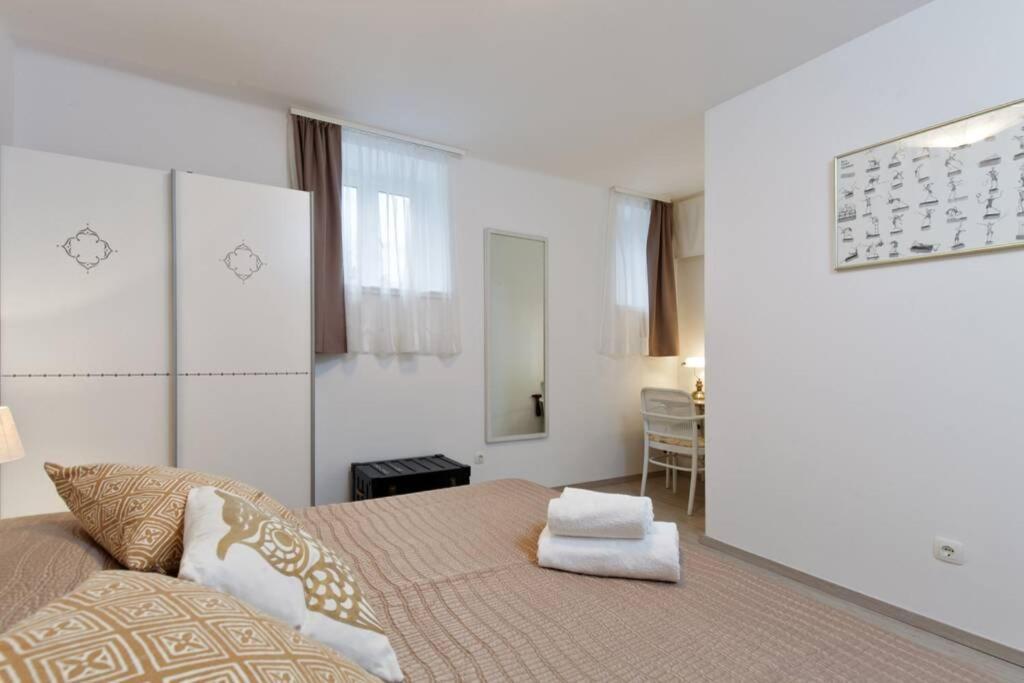 Joy4You Apt Near Beach And Center Split Kültér fotó